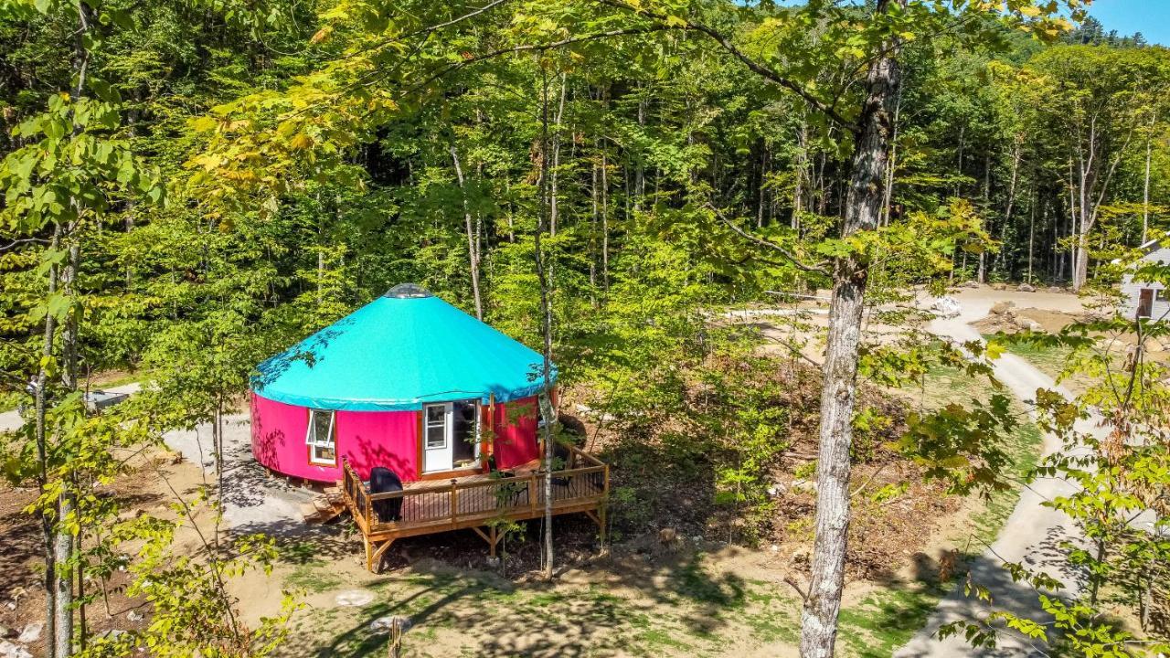 Yourtes Glamping Du Poisson Blanc Notre-Dame-du-Laus Экстерьер фото